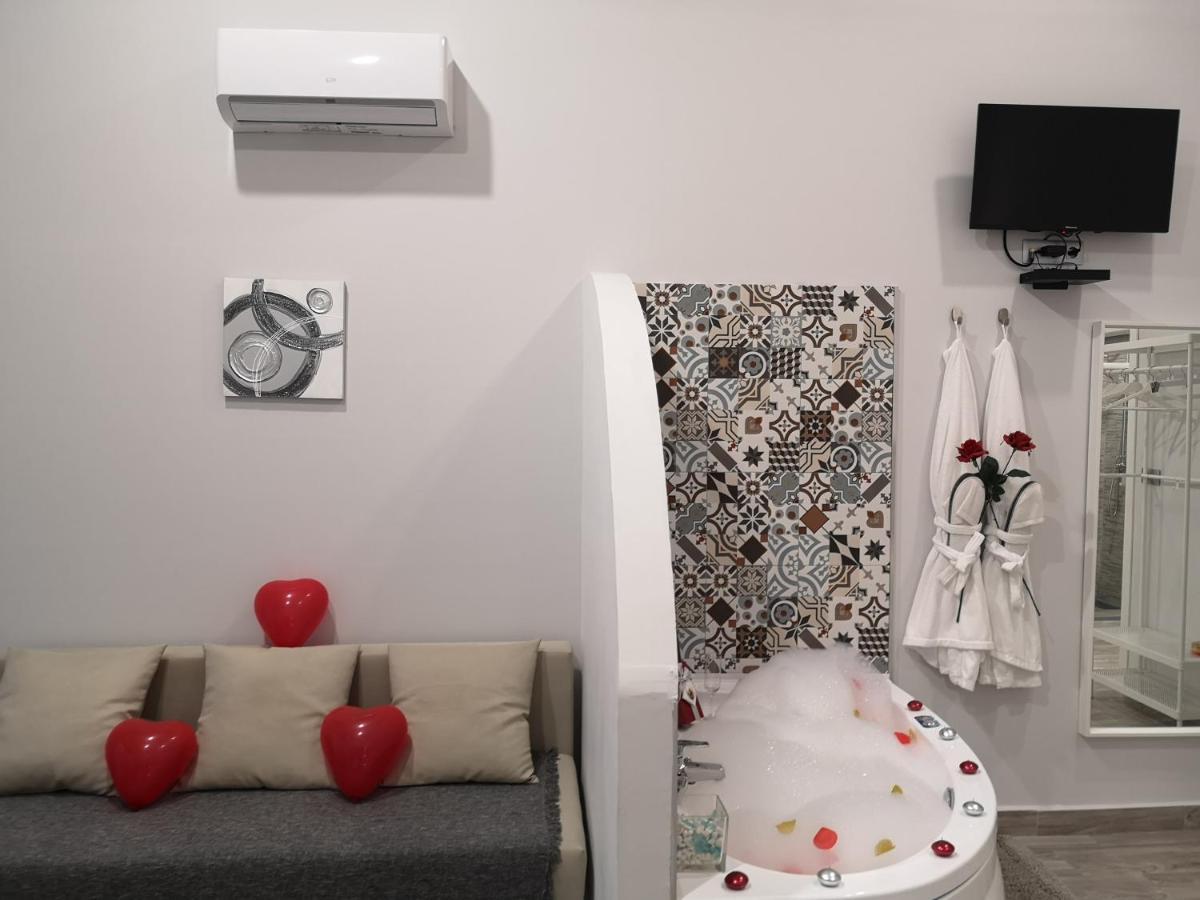 Eres Emerita "Apartamentos & Suites" Merida Exterior foto