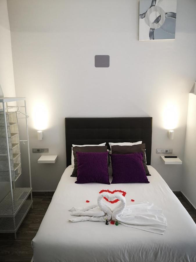 Eres Emerita "Apartamentos & Suites" Merida Exterior foto