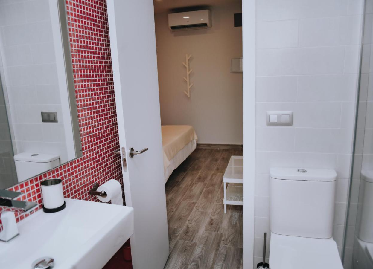 Eres Emerita "Apartamentos & Suites" Merida Exterior foto
