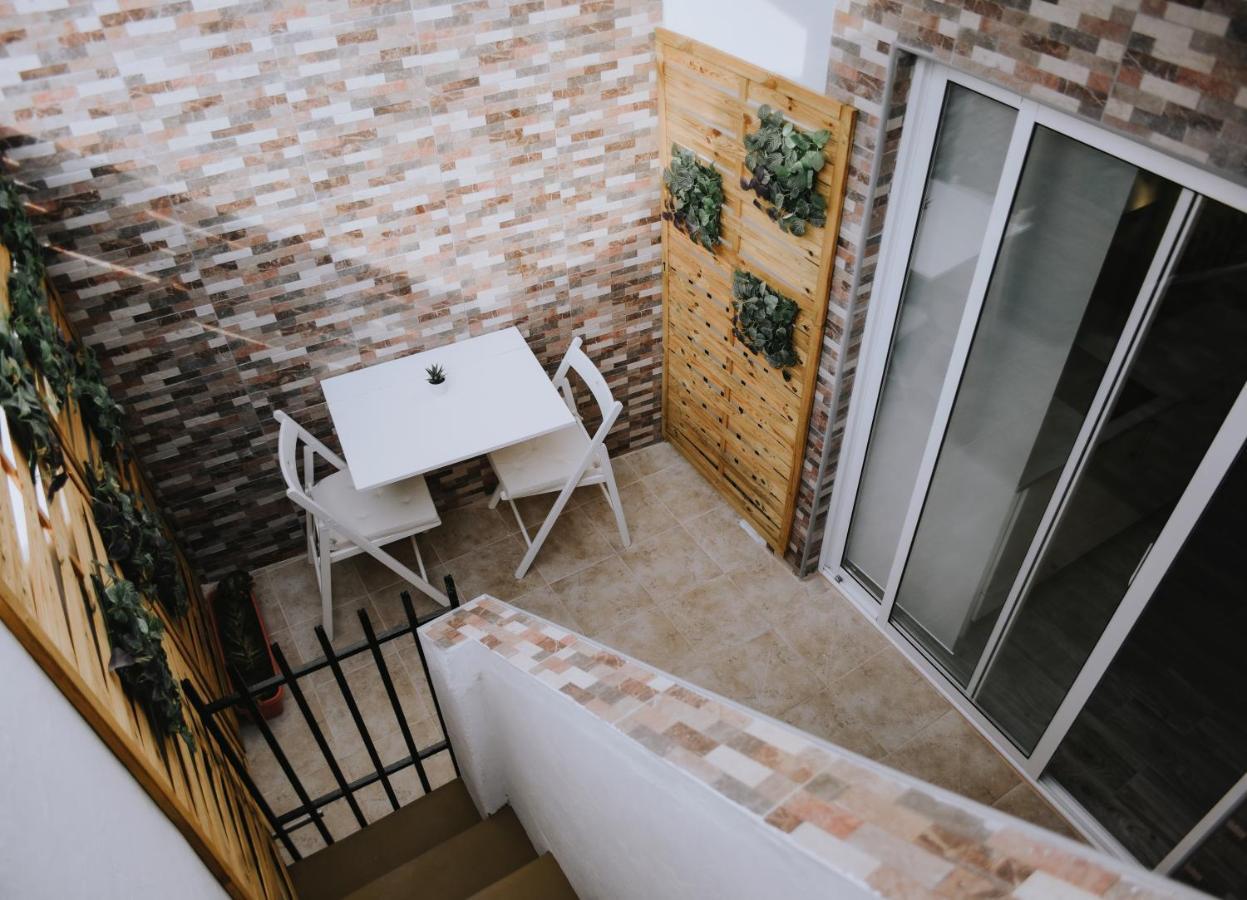Eres Emerita "Apartamentos & Suites" Merida Exterior foto