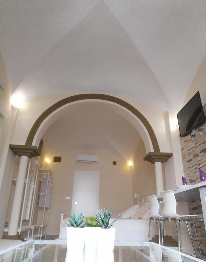Eres Emerita "Apartamentos & Suites" Merida Exterior foto